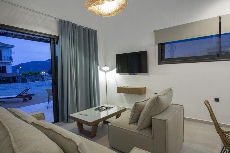 Seascape Villas Vassiliki - Beachfront Villas Kültér fotó